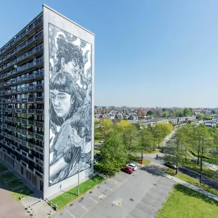 Apartment In Near The Seafront *